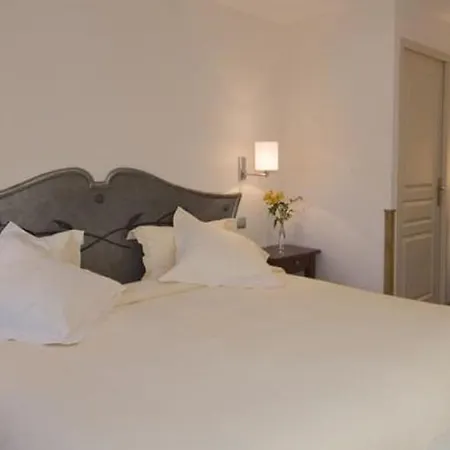 ホテル De France 3*